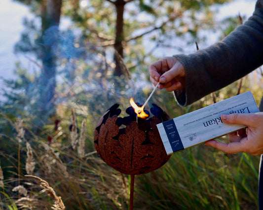 Långstikkan - matches that reach far and burn fiercly  