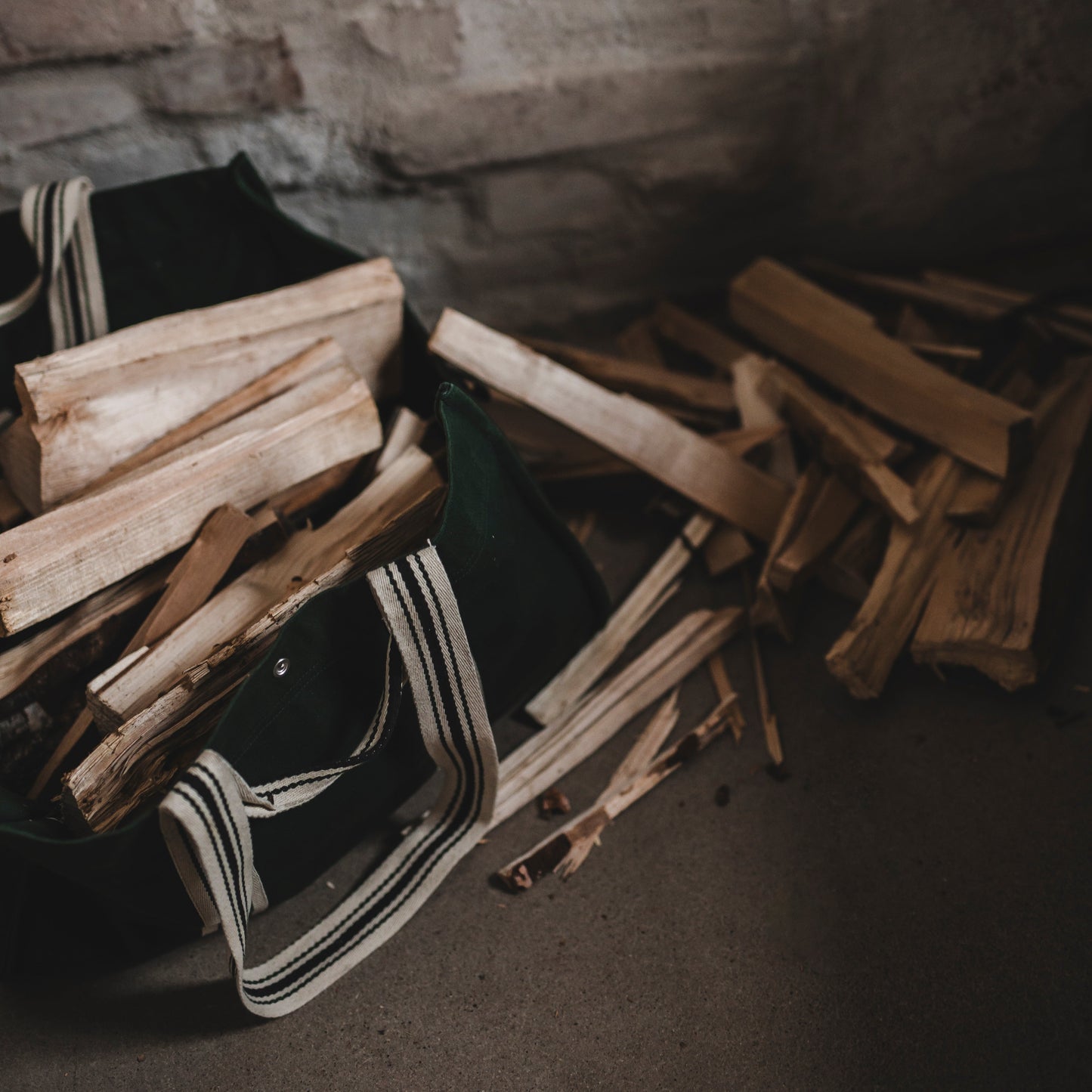 Bergslagsväskan - the versatile log carrier